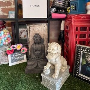 Buddha and lion decor